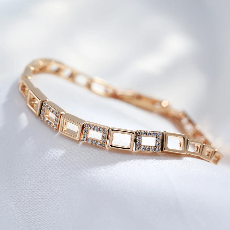 ✨ Square Link Bracelet – Luxury Elegance with Natural Zircon ✨