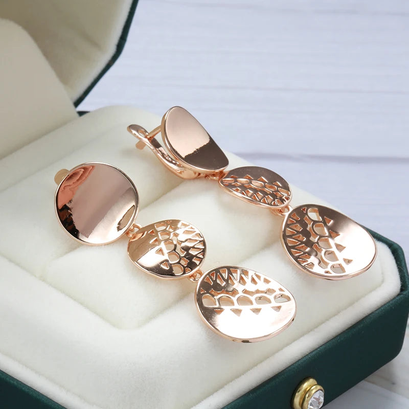 ✨ Smooth Round Pendant Earrings – Minimalist Geometry with Golden Elegance ✨