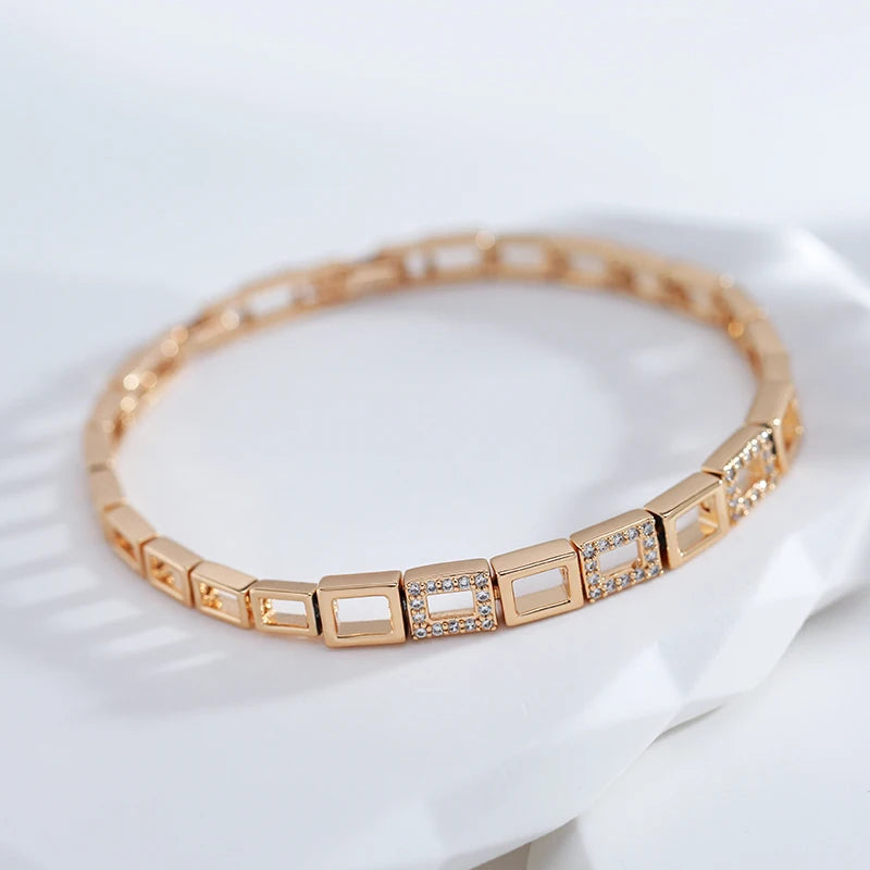 ✨ Square Link Bracelet – Luxury Elegance with Natural Zircon ✨