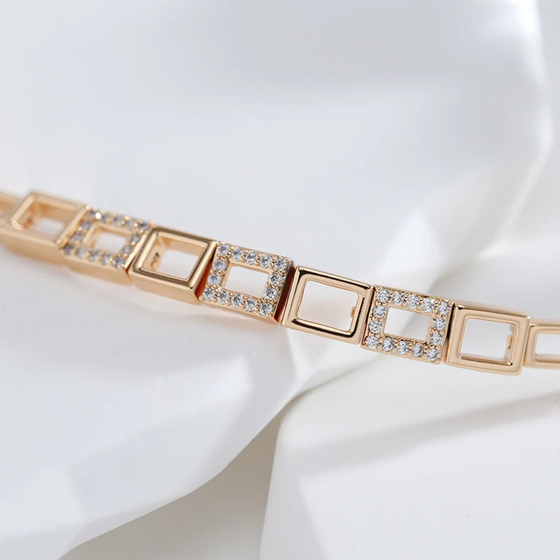 ✨ Square Link Bracelet – Luxury Elegance with Natural Zircon ✨